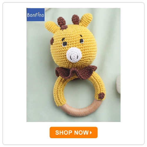 Bonfino Handmade Crochet Wooden Giraffe Rattle Bonfino Handmade Crochet Wooden Giraffe Rattle